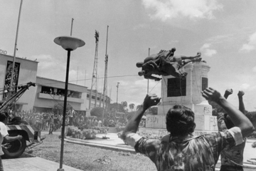 Por qué se celebra el Día de la Alegría Nacional